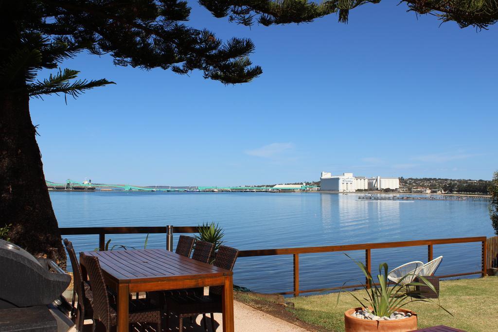 Bay 10 - Suites And Apartments Port Lincoln Exterior photo