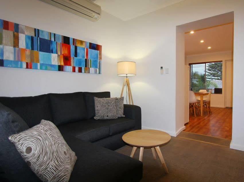 Bay 10 - Suites And Apartments Port Lincoln Exterior photo